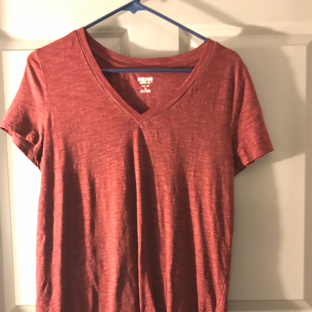 Red V-neck tee